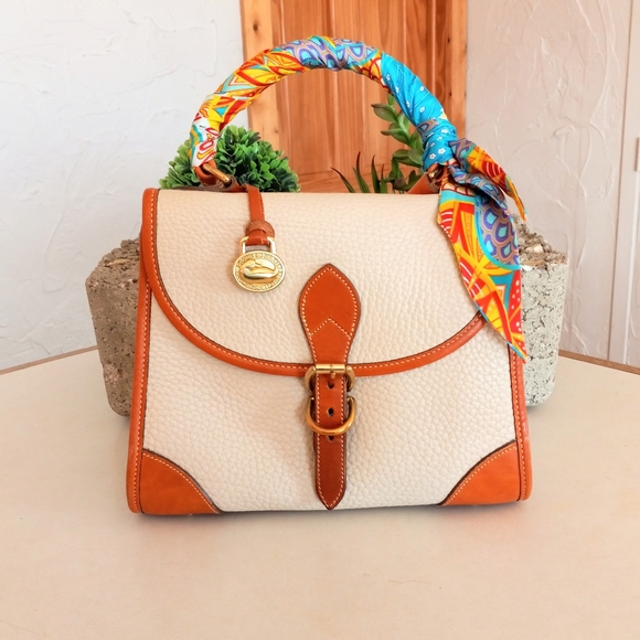 Dooney & Bourke Bonita Creme Brule Bone Carpet Bag 1990's - Picture 10 of 11